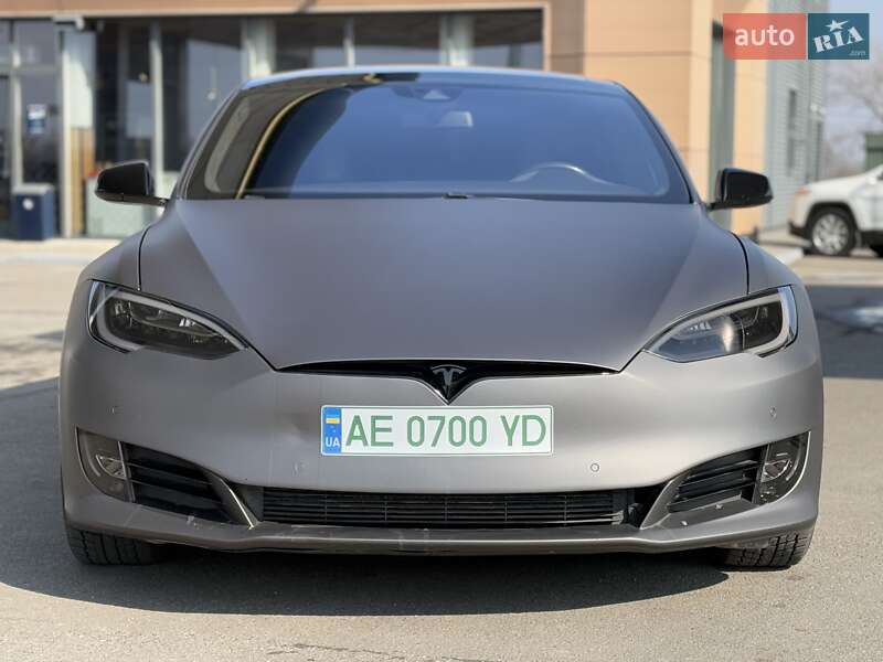 Tesla-4