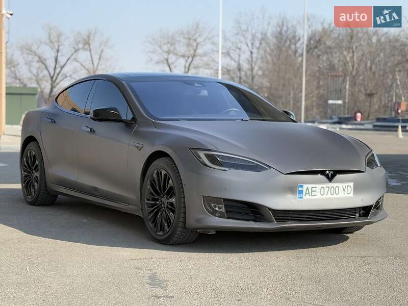 Tesla-3