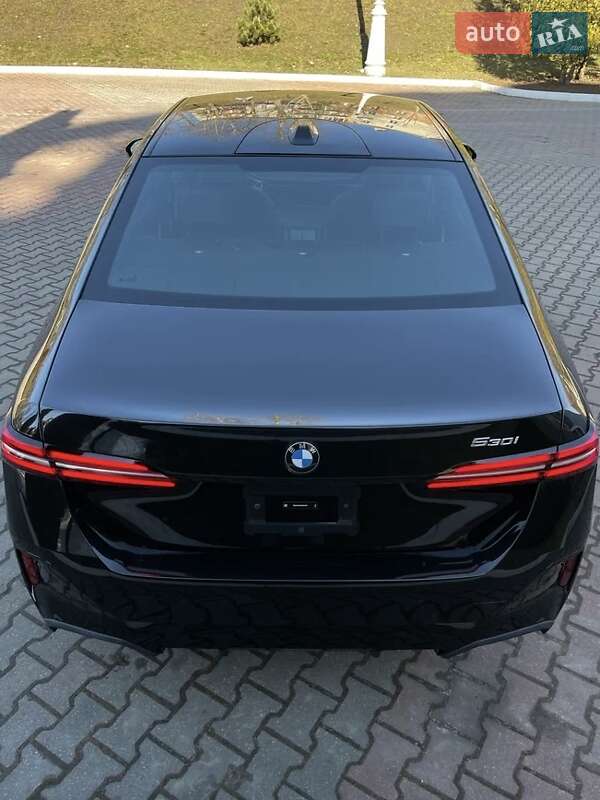 BMW-12