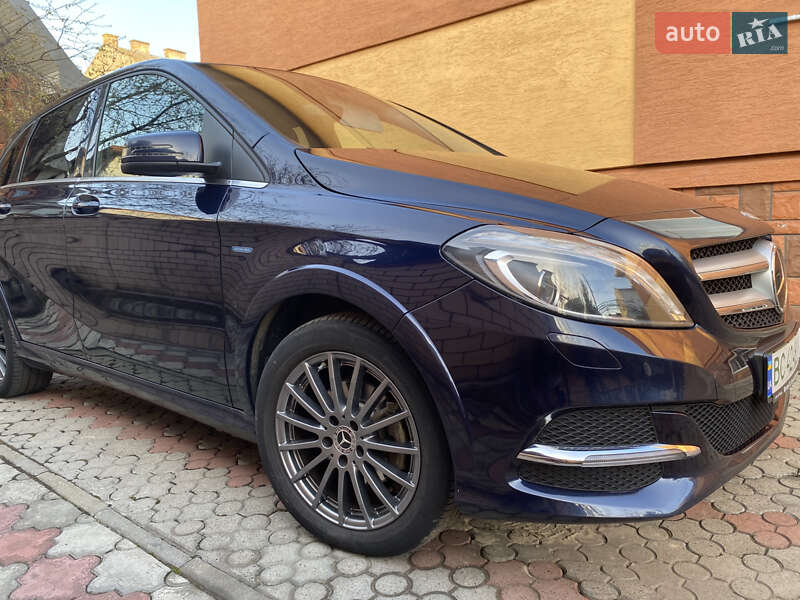 Mercedes-Benz B-Class 2017