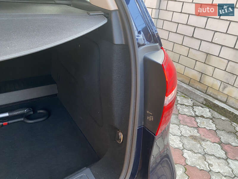 Mercedes-Benz B-Class 2017