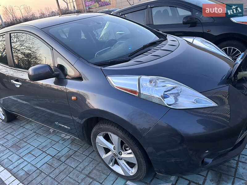 Nissan-6