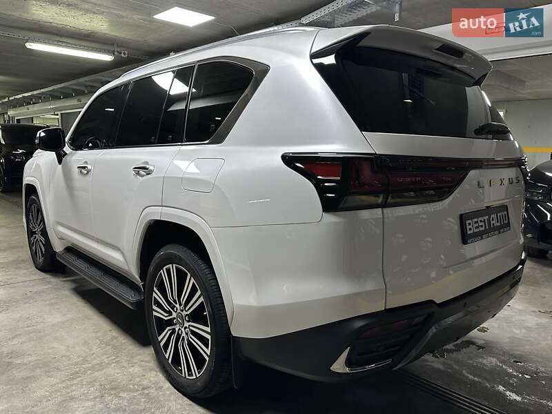 Lexus-57