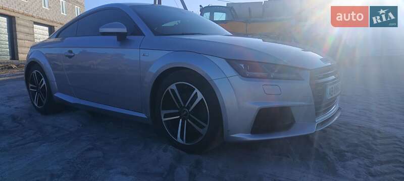Audi-33