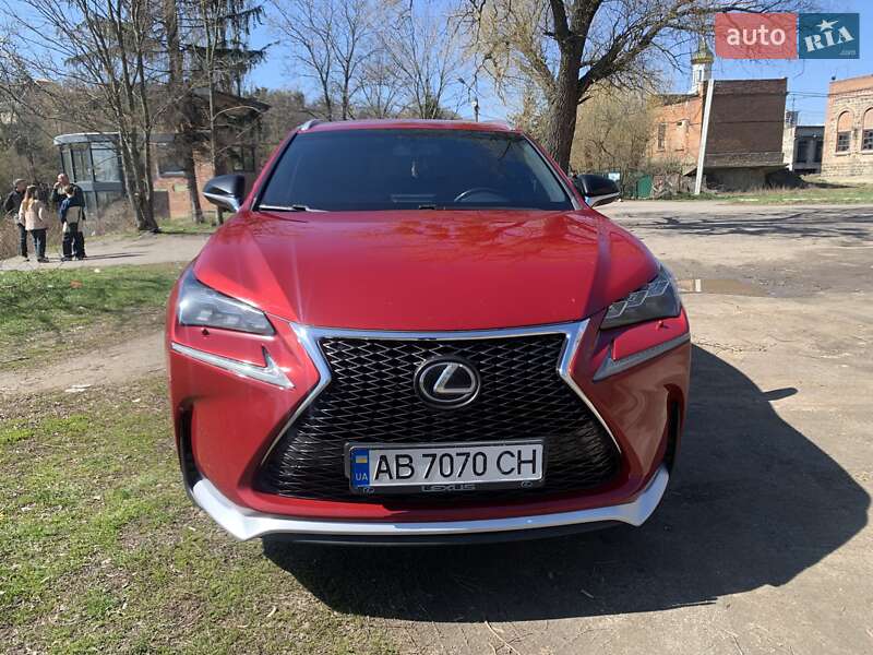 Lexus-10