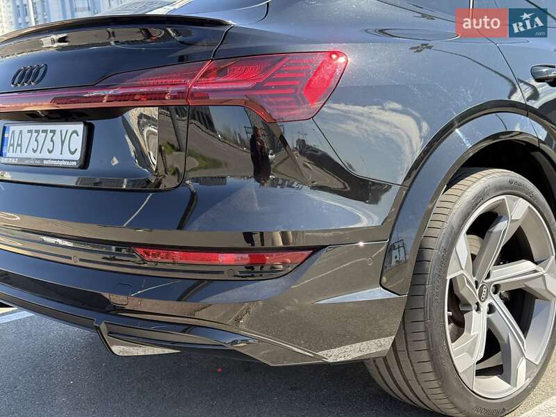 Audi e-tron S Sportback 2022