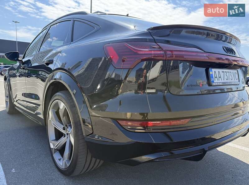 Audi e-tron S Sportback 2022