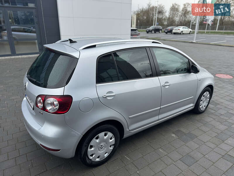 Volkswagen Golf Plus 2012