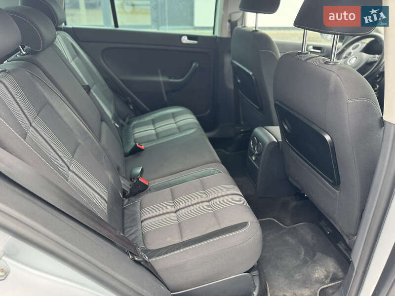 Volkswagen Golf Plus 2012