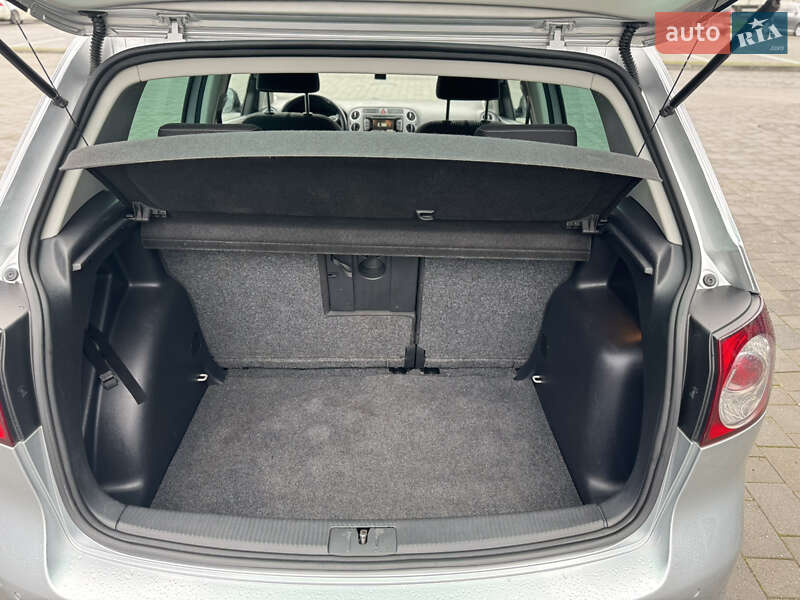 Volkswagen Golf Plus 2012