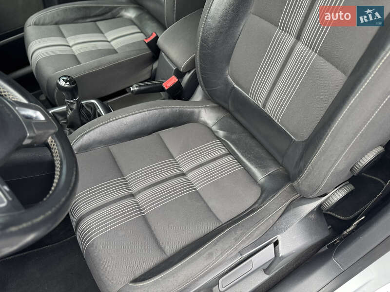 Volkswagen Golf Plus 2012