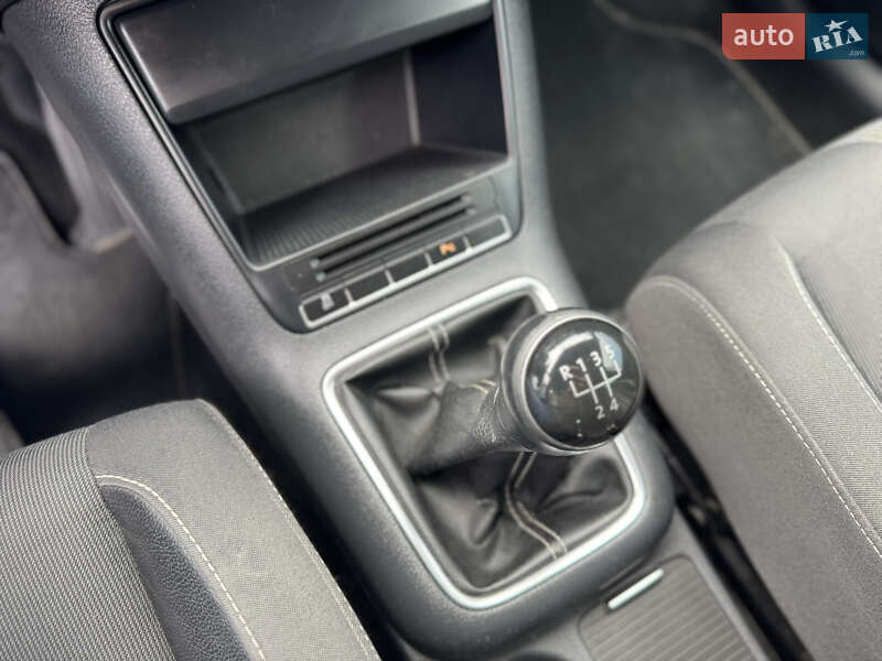 Volkswagen Golf Plus 2012