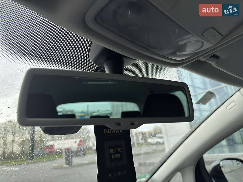 Volkswagen Golf Plus 2012