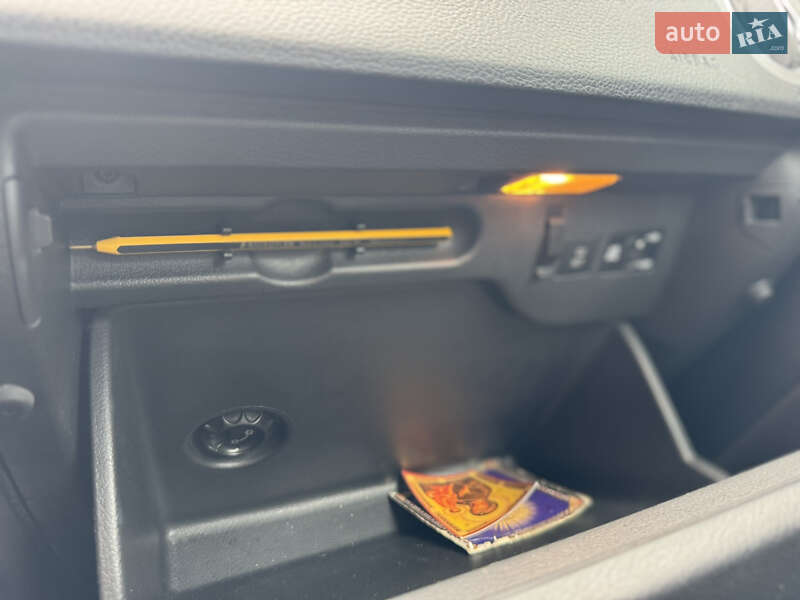 Volkswagen Golf Plus 2012