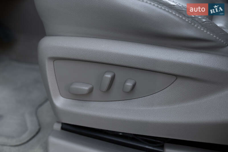 Chevrolet Suburban 2015