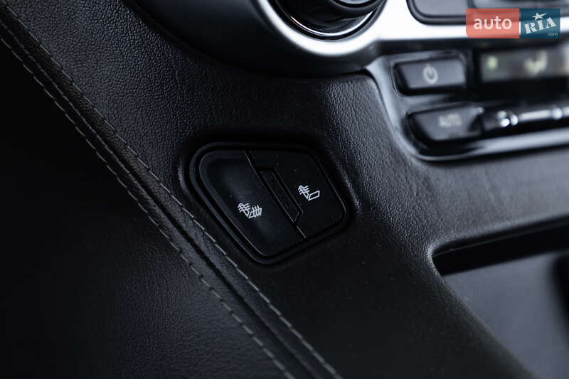 Chevrolet Suburban 2015