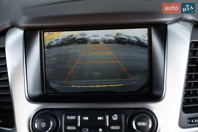 Chevrolet Suburban 2015