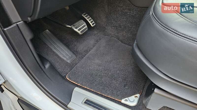 Land Rover Range Rover 2019