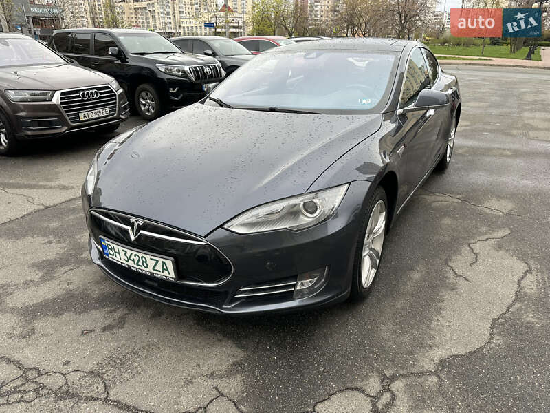 Tesla-9