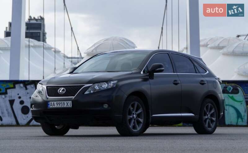 Lexus-24