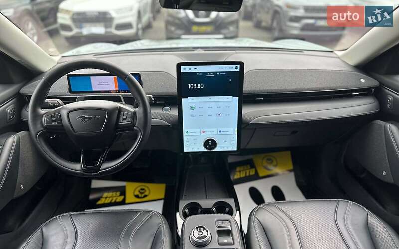 Ford Mustang Mach-E 2021