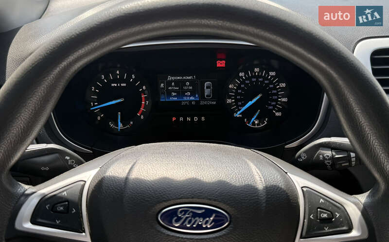 Ford-8
