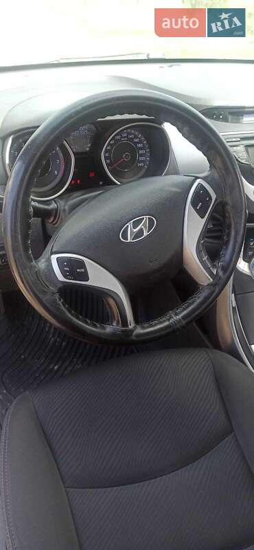 Hyundai-11
