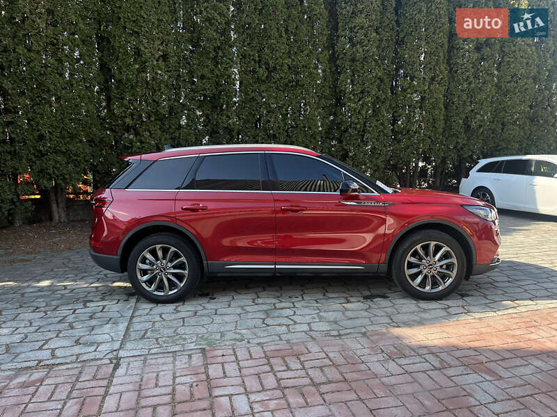 Lincoln Corsair 2022