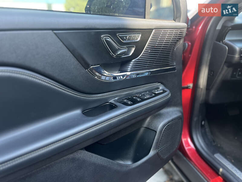 Lincoln Corsair 2022