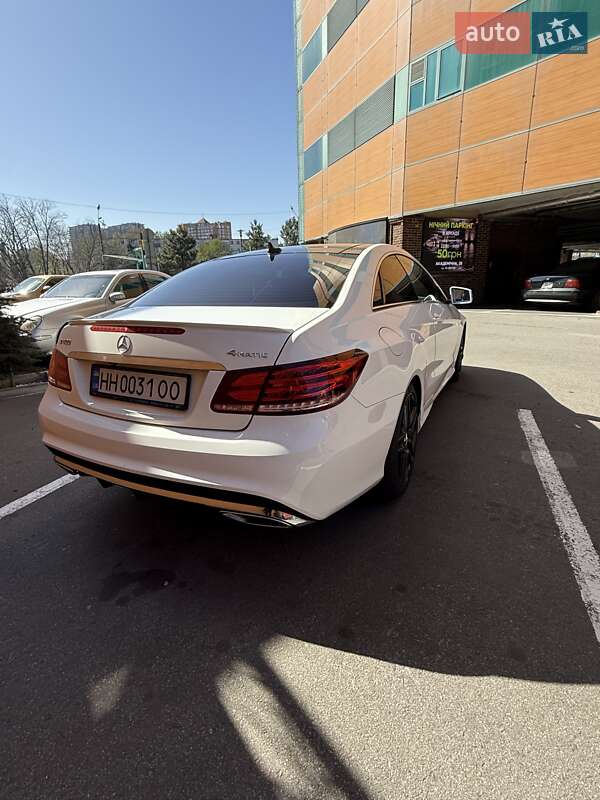 Mercedes-Benz-7