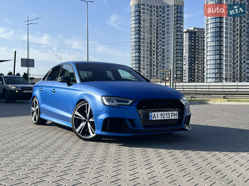 Audi-5