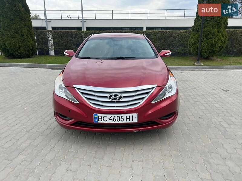 Hyundai-4
