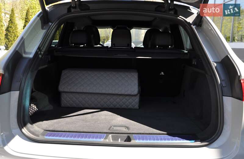 Mercedes-Benz EQE SUV 2023