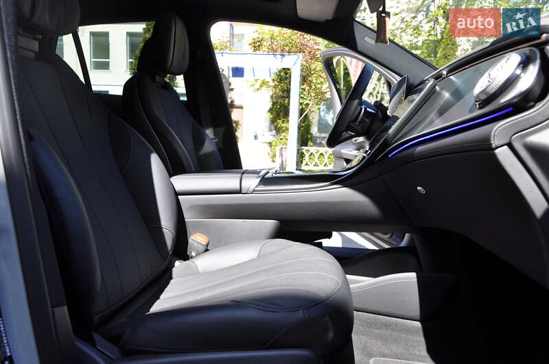 Mercedes-Benz EQE SUV 2023