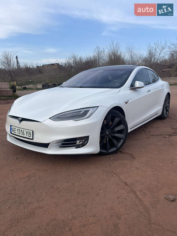 Tesla-5