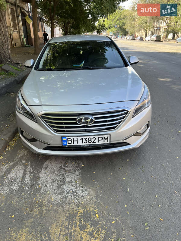 Hyundai Sonata 2015