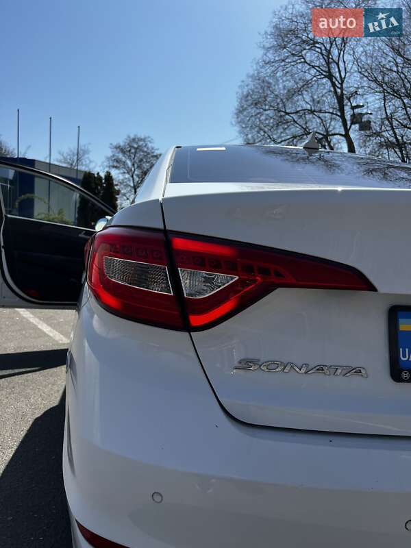Hyundai-29