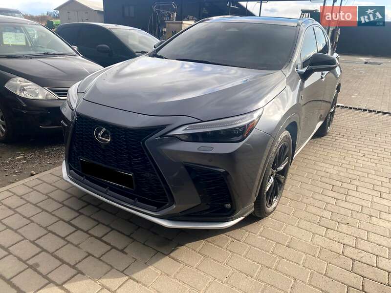 Lexus NX 2023