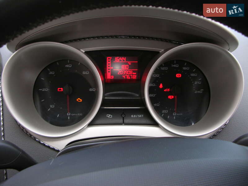 SEAT-13