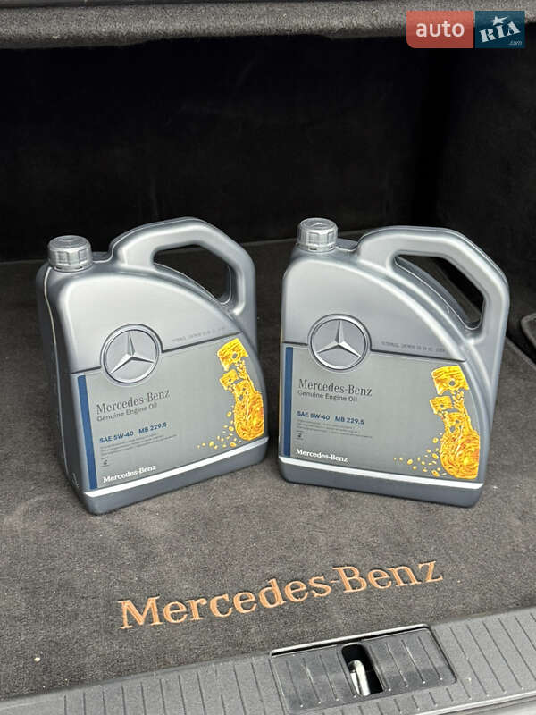 Mercedes-Benz-1
