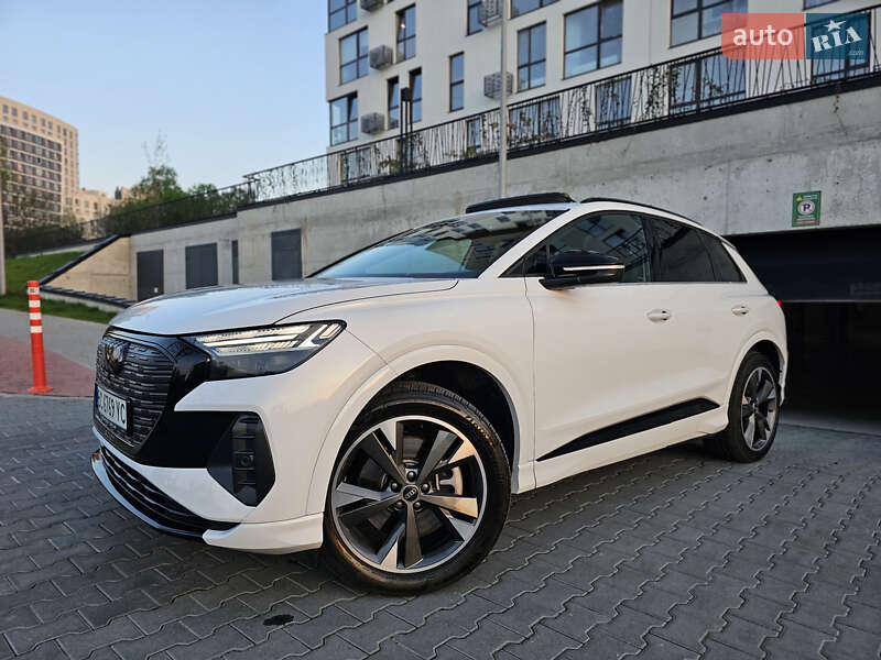 Audi Q4 e-tron 2023