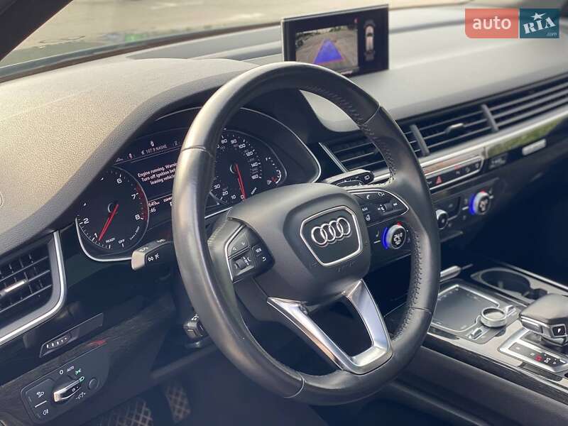 Audi-5