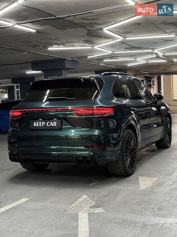 Porsche Cayenne 2019