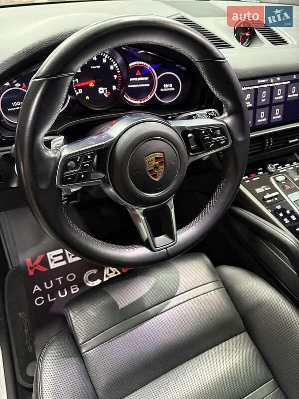 Porsche Cayenne 2019