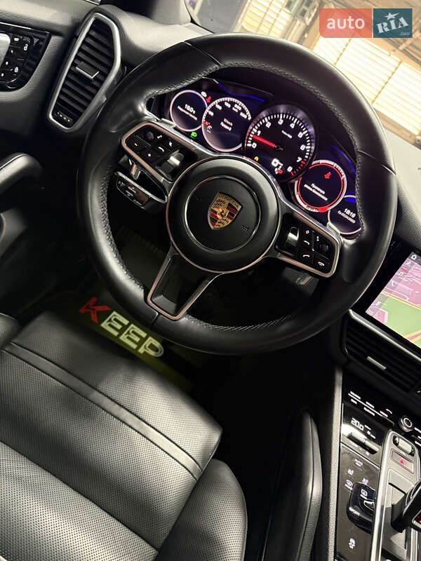 Porsche Cayenne 2019