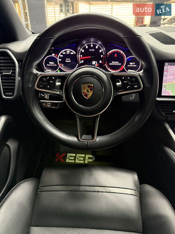 Porsche Cayenne 2019