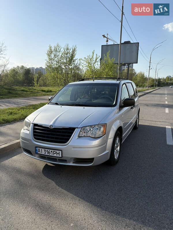 Chrysler-12