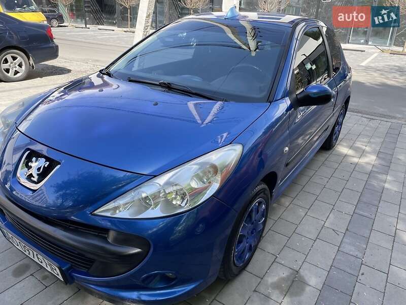 Peugeot 206 2011