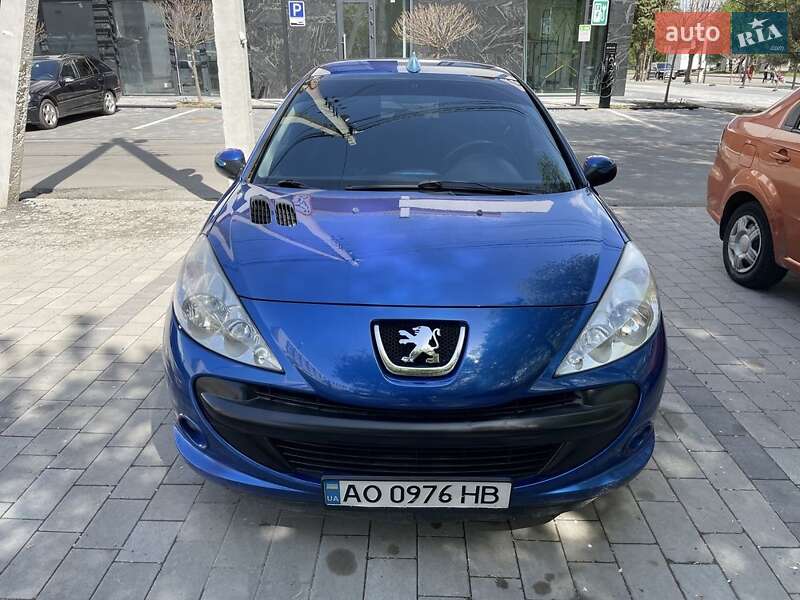 Peugeot 206 2011