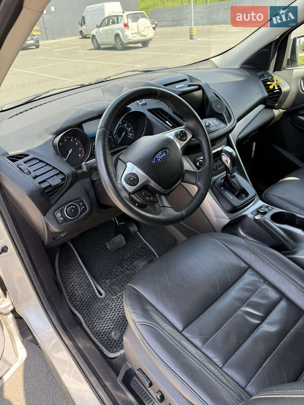 Ford Escape 2015